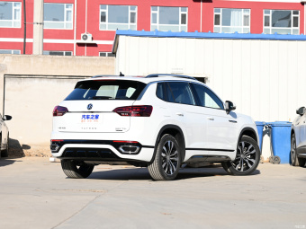 VW Tayron R-Line Connect 4Motion 380TSI